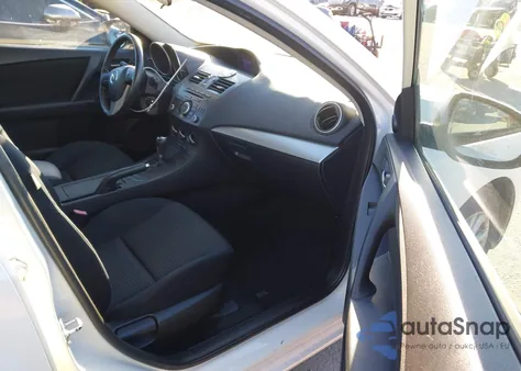 2012 Mazda 3 I z USA, uszkodzony, nr VIN JM1BL1V83C1591881